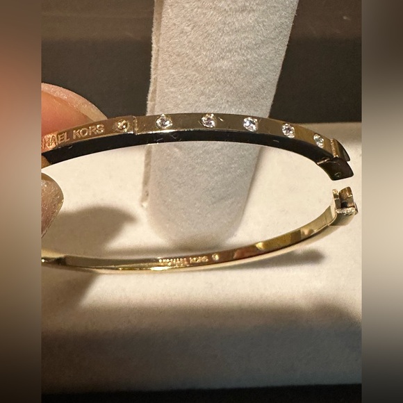 Beautiful gold tone Michael Kors bangle bracelet with rhinestones. - Picture 3 of 7